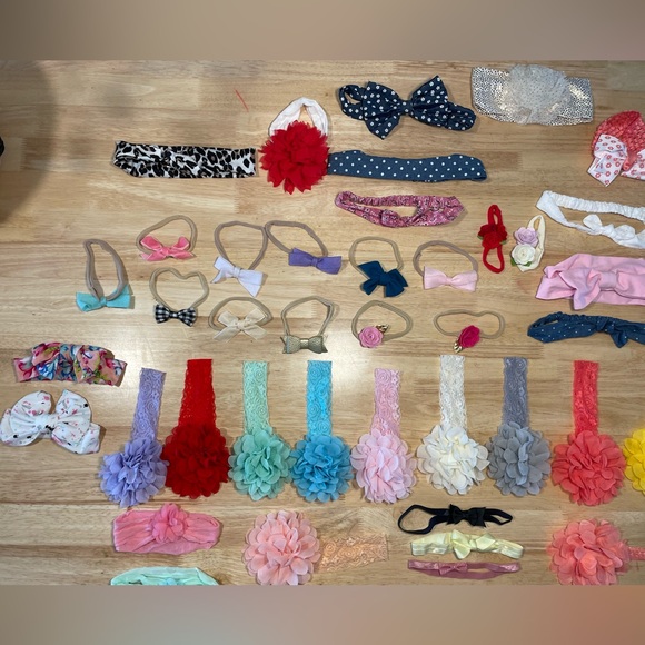Baby Bows - 42 different styles - Picture 1 of 5